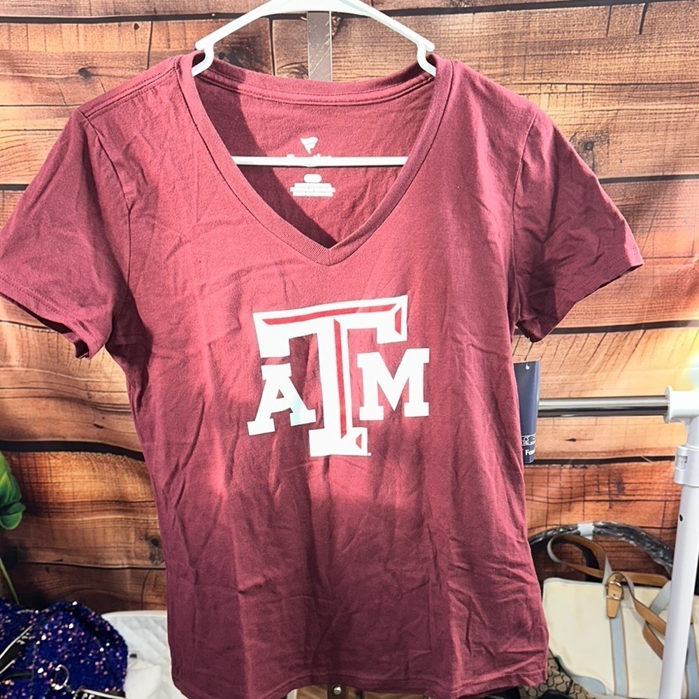 Fanatics Red and White Fitted Short Sleeve Tee